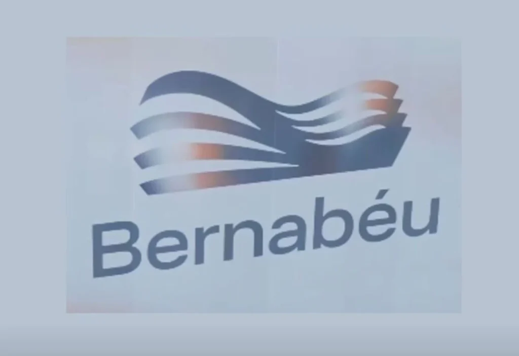 El nuevo logo del Bernabéu, sin 'Santiago'