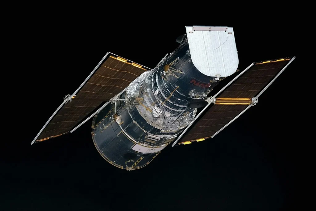 Alerta por casi colisión entre megaconstelaciones de Starlink y la infraestructura espacial de China