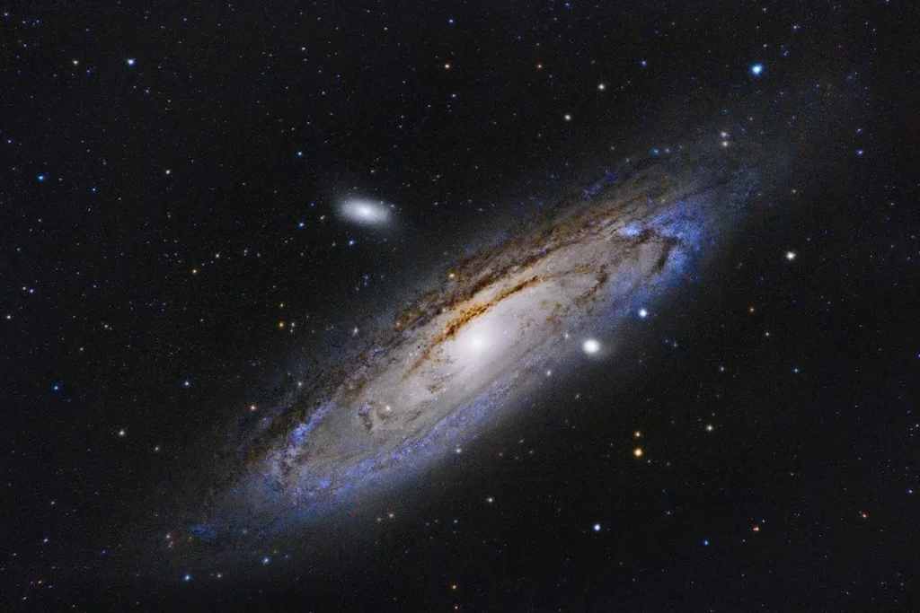 Astrónomos detectan un tornado galáctico gigante considerado la mayor estructura giratoria del cosmos