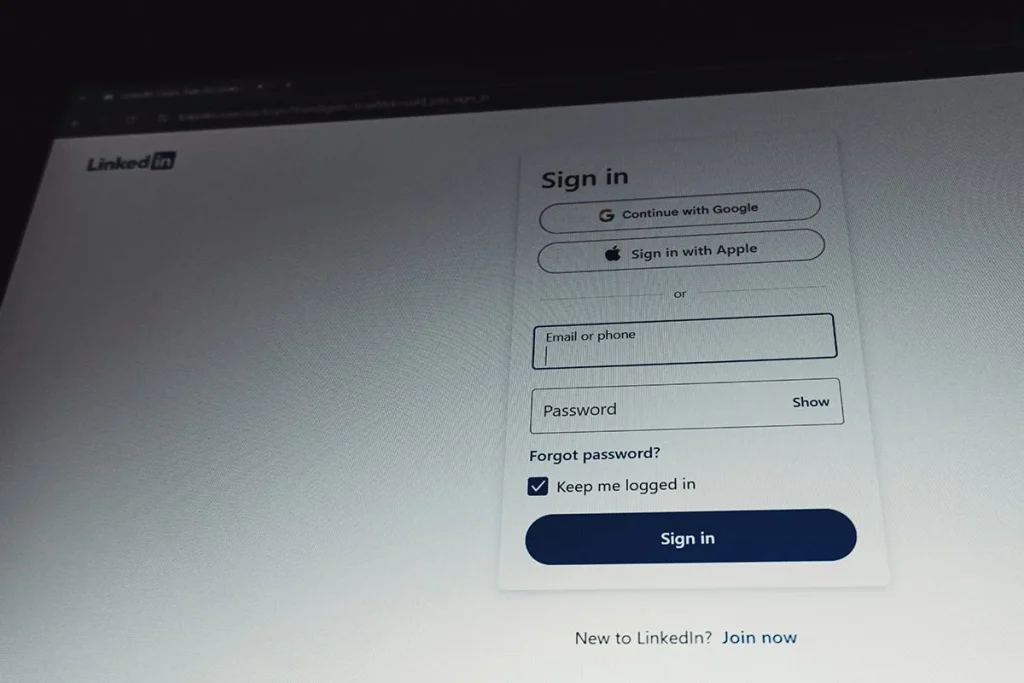 Cambiar contraseñas constantemente puede debilitar tu seguridad digital según nuevos estudios