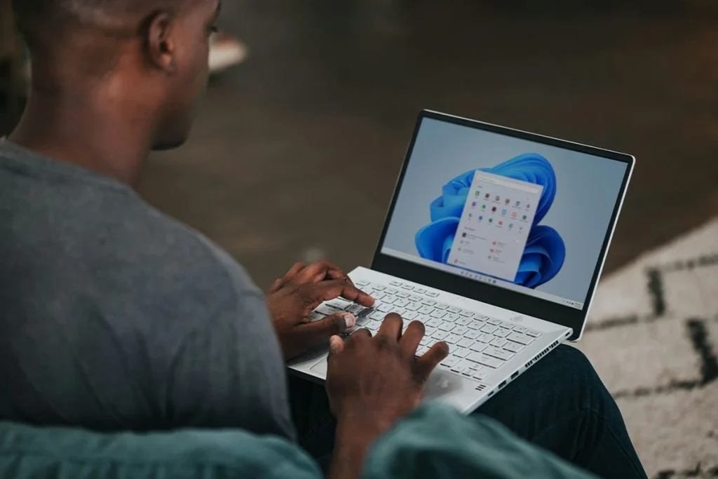 Configurar Windows correctamente disminuye el cansancio ocular frente al ordenador según especialistas