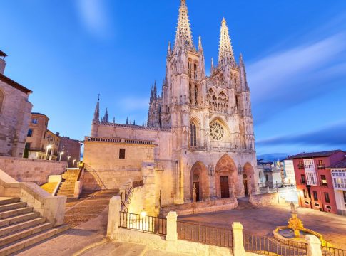DEST_SPAIN_BURGOS_BURGOS_CATHEDRAL_GettyImages-478255608_Universal_Within_usage_period_41595