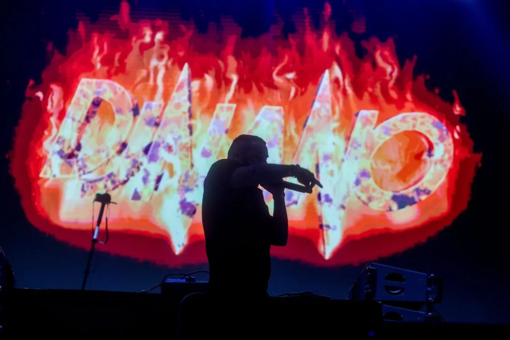 DJ Nano en el Santiago Bernabéu. Fuente: Agencias