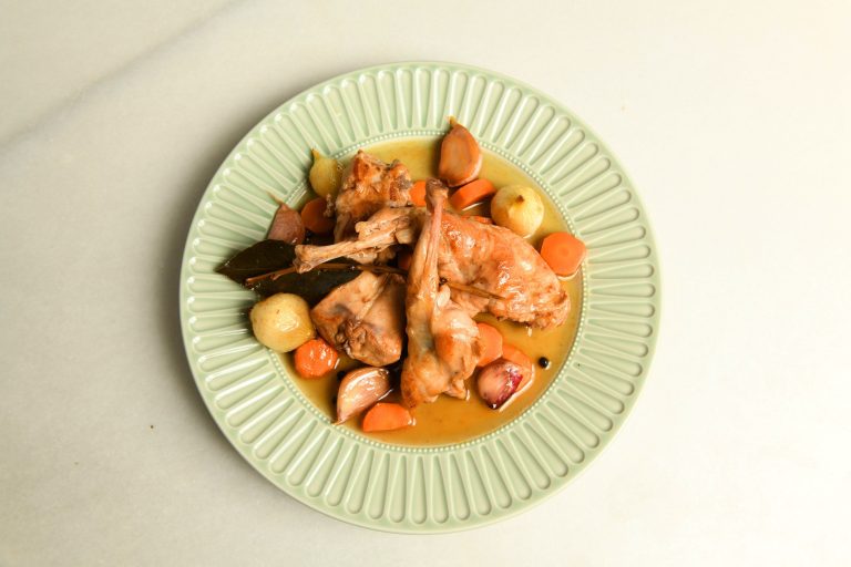 Carne de conejo: así es la proteína saludable que muchos pasaban por alto y que reconquista las mesas