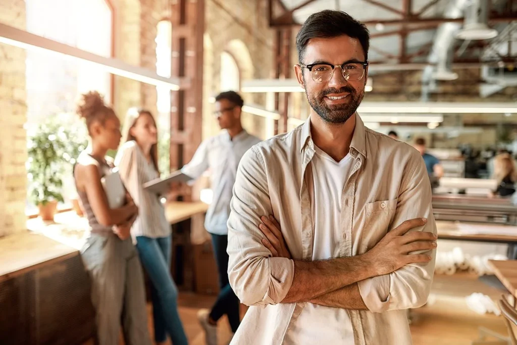 Jamie Dimon, CEO de JPMorgan lanza su predicción más radical: semanas laborales de 3 días y medio gracias a la IA 3 El CEO de JPMorgan lanza su visión radical sobre cómo la IA transformará las jornadas laborales