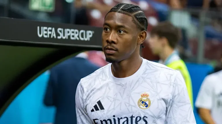 El adiós a Europa de Alaba: Su futuro, entre Arabia Saudí y la falta de sitio en el Real Madrid