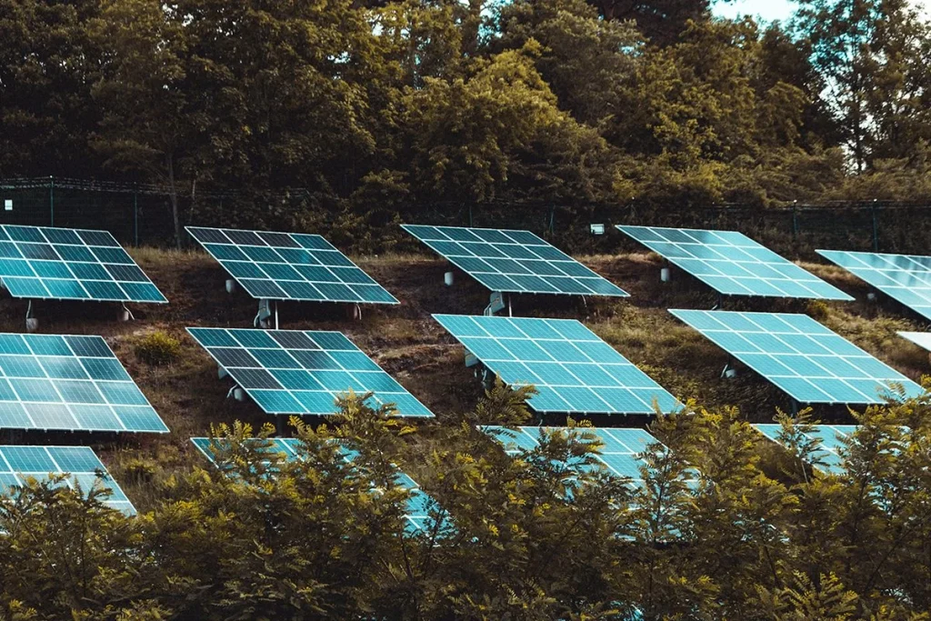El futuro de la energía limpia avanza con un dispositivo solar que genera combustible a partir de CO2
