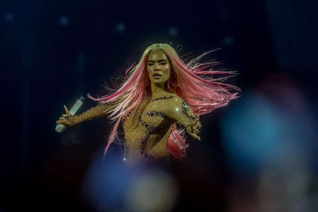 El algoritmo manda y empuja a Spotify a coronar a los artistas latinos en 2025 3 El poder femenino sigue marcando el ritmo: Karol G y la ola que no se detiene