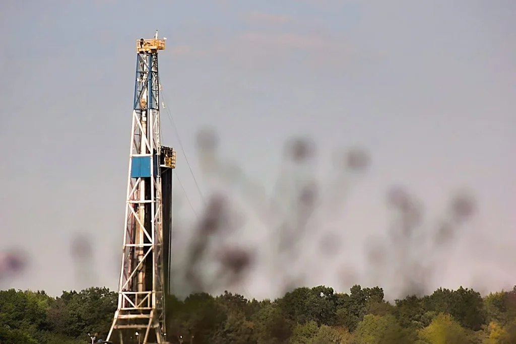 El proyecto de perforación en China busca respuestas a enigmas de la física bajo tierra