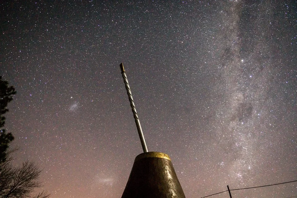 El telescopio James Webb acaba de detectar algo nunca antes visto: Astrónomos descubren las primeras estrellas del universo 4 El telescopio James Webb detecta por primera vez las estrellas iniciales del universo en un hallazgo histórico