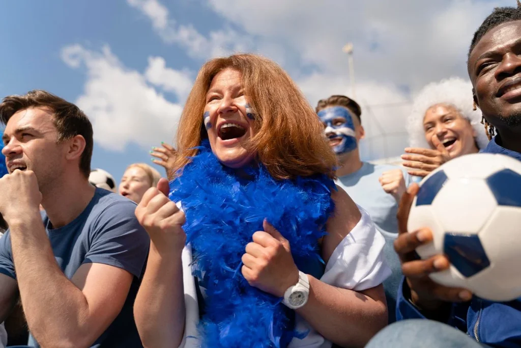 Neurocientífico revela exactamente qué sucede en tu cerebro cuando tu equipo marca un gol decisivo: "Es fascinante" 3 Expertos detallan la explosión de dopamina que provoca ver un gol decisivo en un partido de fútbol