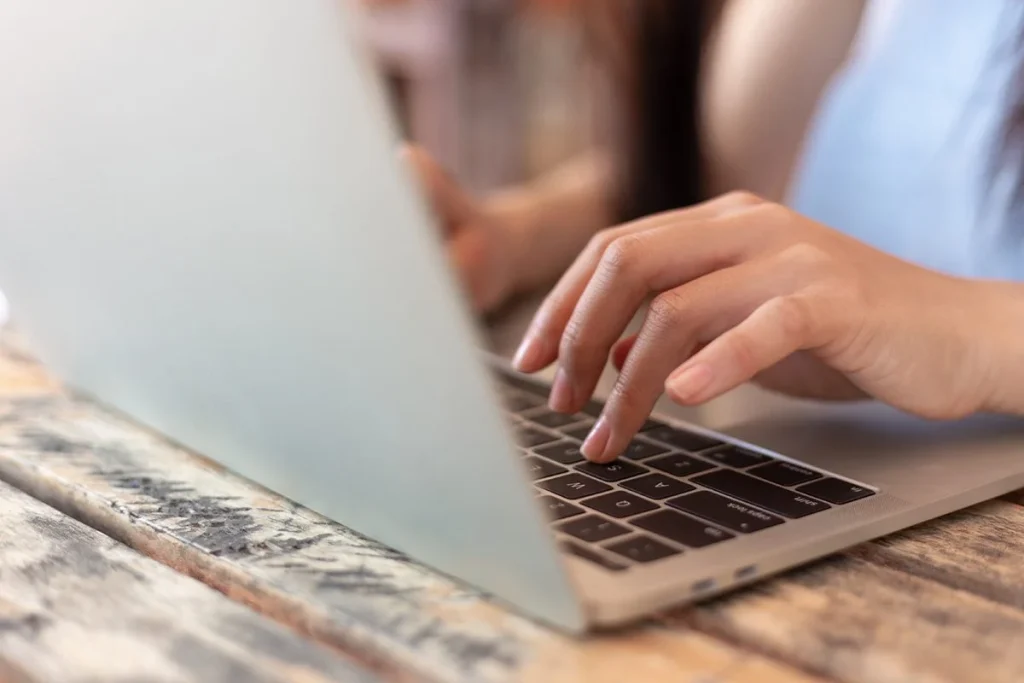 Google mejora NotebookLM con esta característica: Ahora puedes fotografiar cualquier cosa y convertirla en fuente de información 4 Google actualiza NotebookLM permitiendo fotografiar objetos para convertirlos en fuentes de información instantáneas