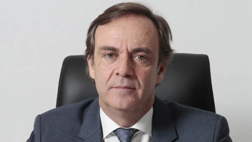 Jos® Ram¦n Navarro Miranda