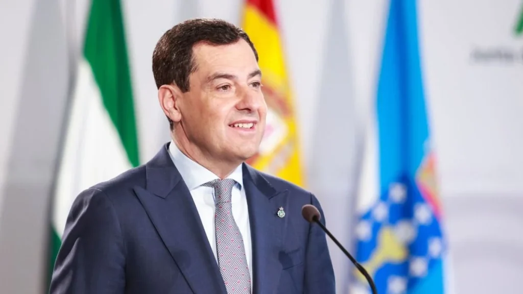 Los 50 políticos más influyentes en España en 2026 9 Juan Manuel Moreno Bonilla