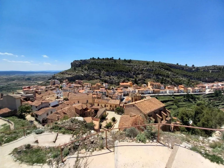 La Comunidad de Madrid invierte millones de euros para repoblar los pueblos vacíos y convertirlos en destinos deseados