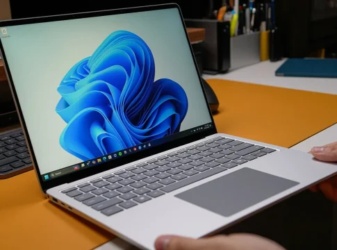 La fatiga ocular se reduce drásticamente con cuatro ajustes de pantalla disponibles en Windows La fatiga ocular se reduce drásticamente con cuatro ajustes de pantalla disponibles en Windows