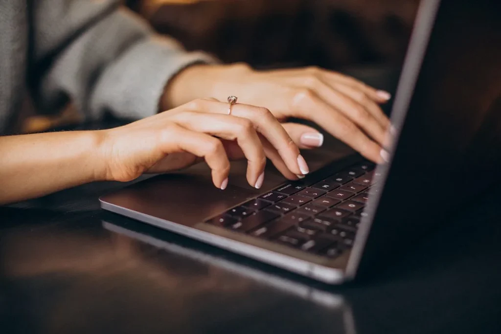 Google mejora NotebookLM con esta característica: Ahora puedes fotografiar cualquier cosa y convertirla en fuente de información 2 La nueva función de NotebookLM usa imágenes para generar información detallada y facilitar la investigación