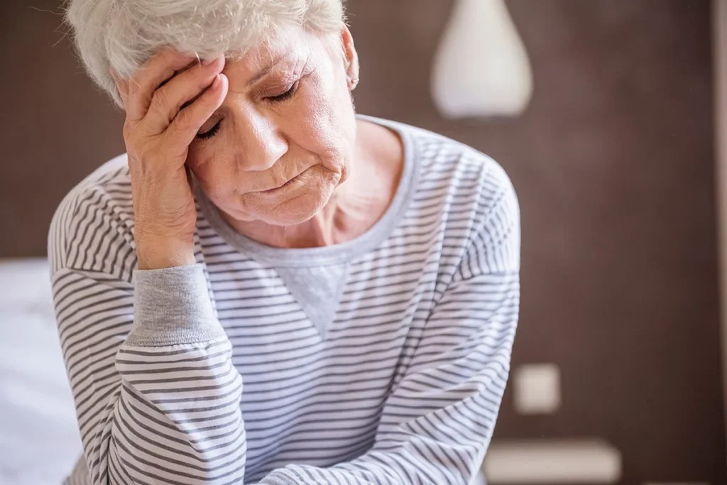 Investigador de neurociencia revela el hallazgo alarmante: Vivir en barrios pobres aumenta significativamente el riesgo de demencia 4 Neurociencia advierte: el entorno residencial pobre es un factor de riesgo significativo para la demencia