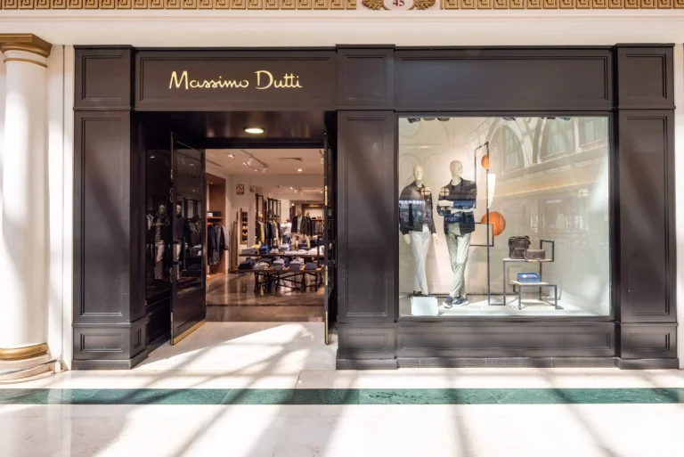 Un guiño a Lady Di: Las novedades de Massimo Dutti para 2026 se adelantan con los zapatos de tacón sensato que marcarán tendencia 
