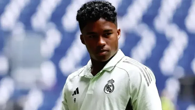 El 'blindaje' de Endrick en Francia: la cláusula que obliga al Lyon a ponerlo a jugar