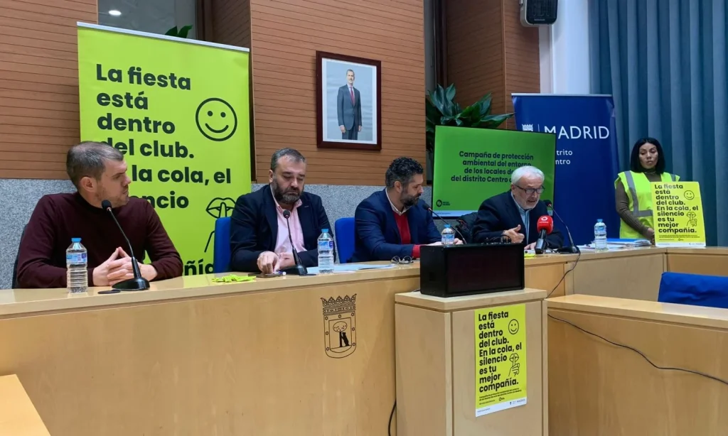 Presentación de la campaña #EnLaColaSilencio del Ayuntamiento de Madrid