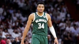 El camino de Giannis fuera de Milwaukee se acelera Fuente: Agencias