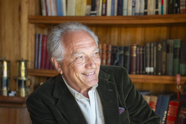 Del rigor financiero a la prosa literaria, el estilo construido por Jaime Said