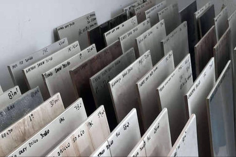 Artegres ofrece azulejos outlet multimarca con descuentos de hasta el 70 % en lotes de liquidación