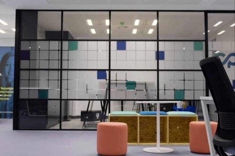 Integración sin renuncias; el programa Socio Asesor impulsa el crecimiento de asesorías locales