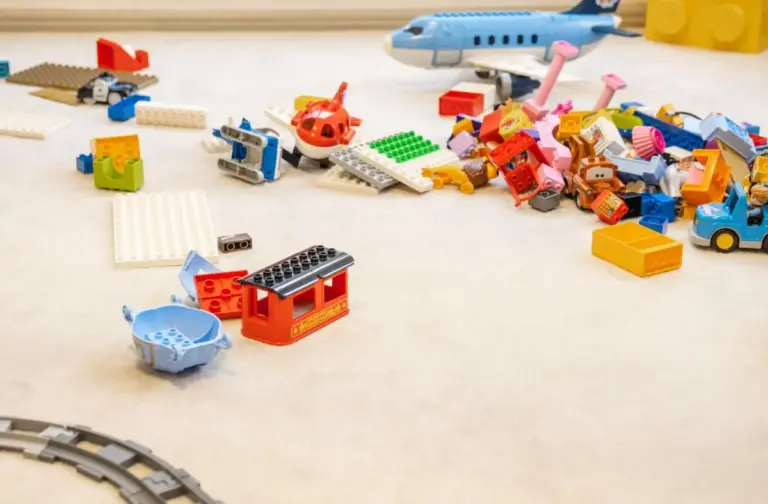 La nueva normativa europea de juguetes refuerza la protección frente a sustancias químicas y riesgos de ciberseguridad