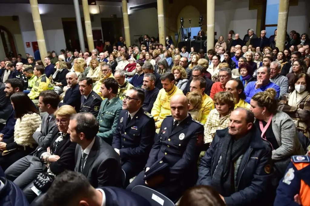 Centro Cultural Las Claras estaba a rebosar de público para la entrega de premios