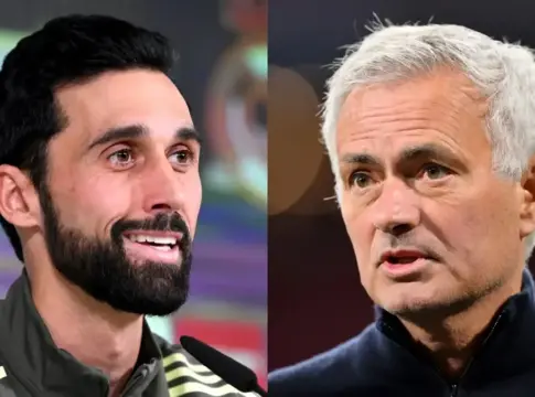 Arbeloa y Mourinho madrid benfica champions Arbeloa y Mourinho, un reencuentro de amigos con pizarras opuestas Fuente: Imago Images / Elaboración Propia