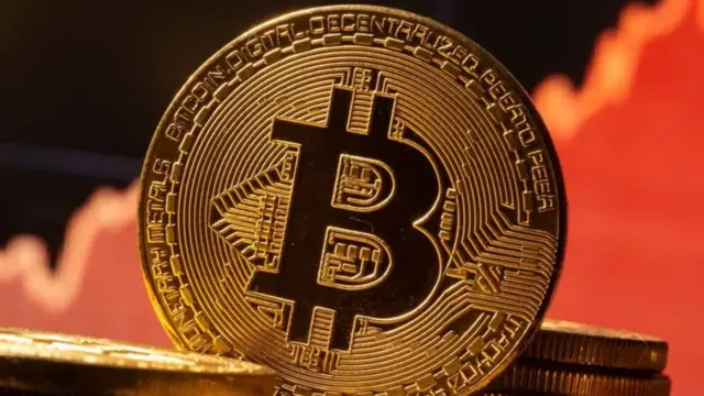Bitcoin cumple 17 años: del escepticismo a entrar en la banca española y las carteras de inversión