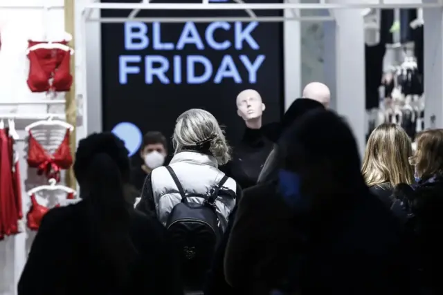 El Black Friday generará 124.300 contratos: perfiles de empleo más buscados y cómo apuntarse