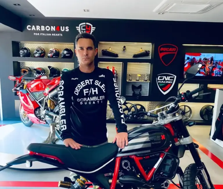 Carbon4us, expertos en Ducati