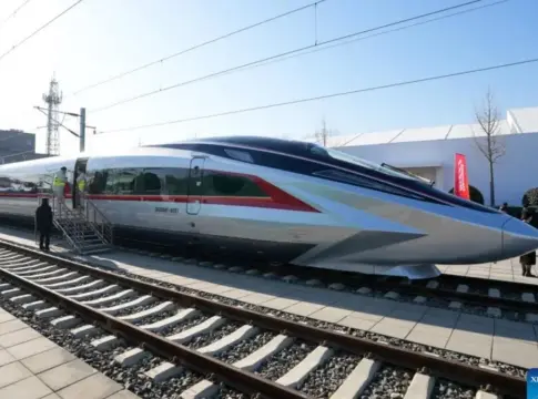 China mueve a toda la población de España en tren en 3 días. 48 millones de viajeros internos para arrancar 2026