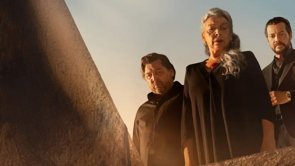 'El jardinero', 'Dos tumbas', 'Olympo'... las series españolas 'pequeñas' funcionan mejor que las grandes apuestas de Netflix 2 Cuando el género pesa más que el presupuesto