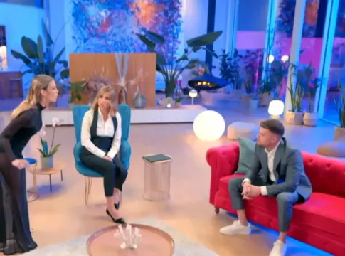 El dramático ‘Reencuentro’ de ‘La Isla de las Tentaciones’: tres parejas unidas, una ruptura en directo y un culebrón final | Fuente: Telecinco El dramático ‘Reencuentro’ de ‘La Isla de las Tentaciones’: tres parejas unidas, una ruptura en directo y un culebrón final