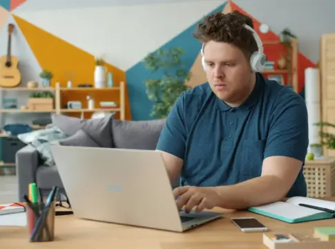 Implicaciones legales y compensaciones por utilizar tu PC privado para el trabajo bajo la nueva normativa Implicaciones legales y compensaciones por utilizar tu PC privado para el trabajo bajo la nueva normativa