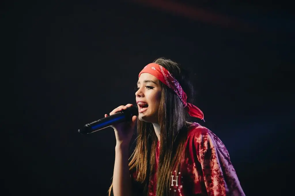 Investigaciones revelan que cantar activa procesos curativos y reduce el estrés en el cuerpo humano