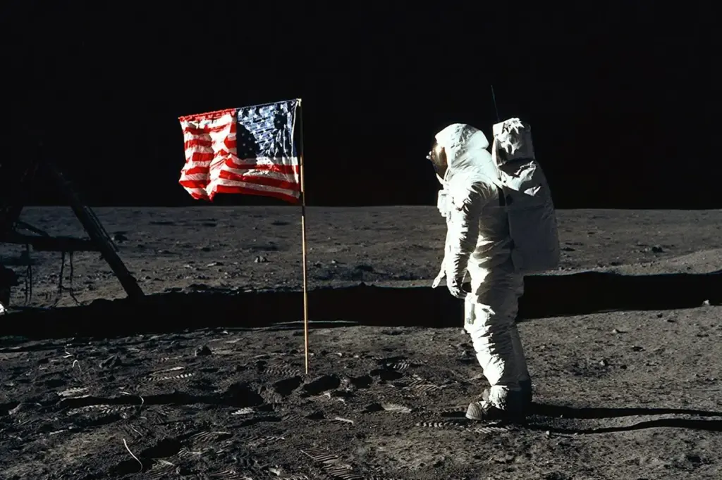 La NASA concreta cuándo volverán los astronautas a pisar el suelo lunar