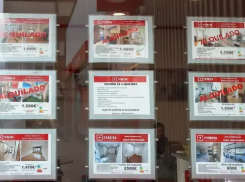 La falta de alquiler accesible amenaza los ingresos de los jóvenes y frena la movilidad laboral en España La falta de alquiler accesible amenaza los ingresos de los jóvenes y frena la movilidad laboral en España