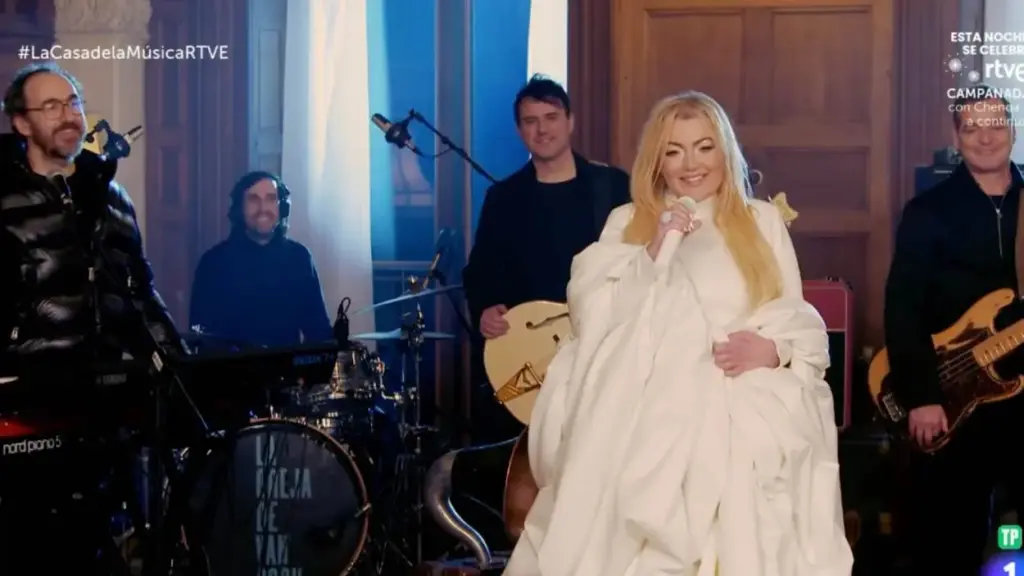 Vuelve la voz de una generación: Amaia Montero reaparece con La Oreja de Van Gogh para presentar su nuevo hit 3 La letra de la nueva canción: un viaje entre ciencia y fe