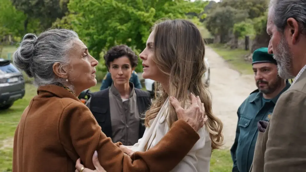 La queja de Ángela Molina sobre el horario de 'Pura sangre'