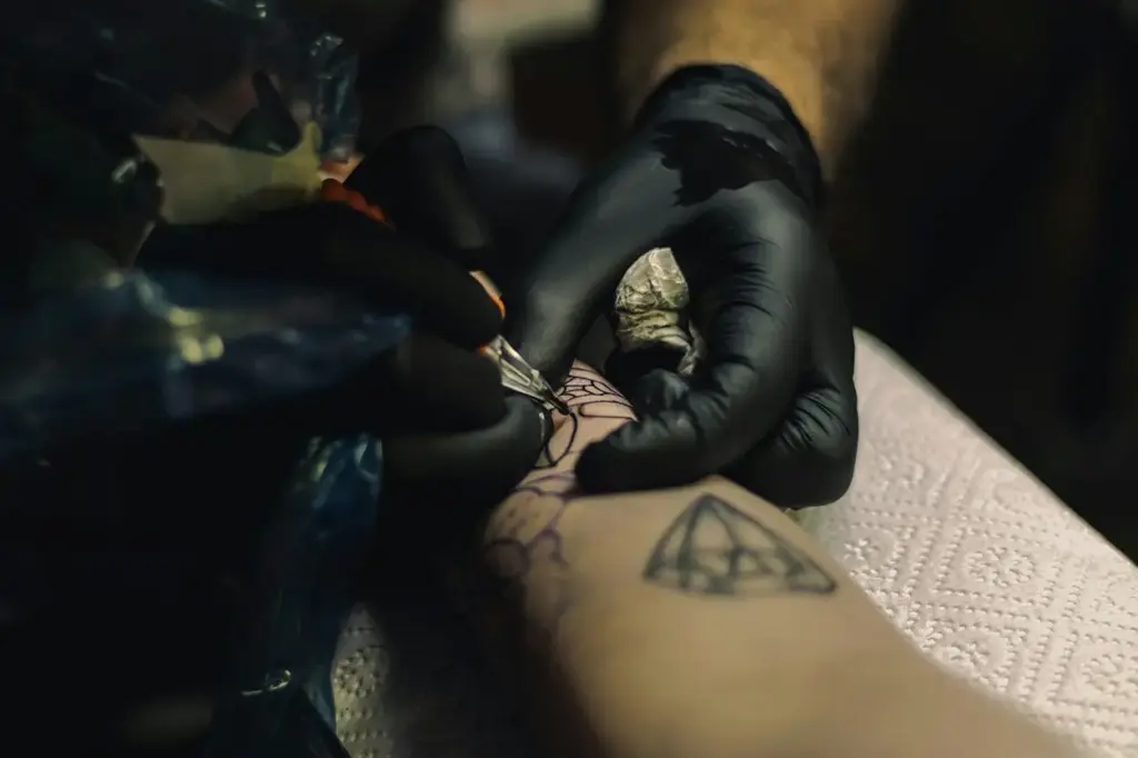 La tecnología de tatuajes inteligentes aplicados en la piel permite diagnóstico temprano de cáncer de piel