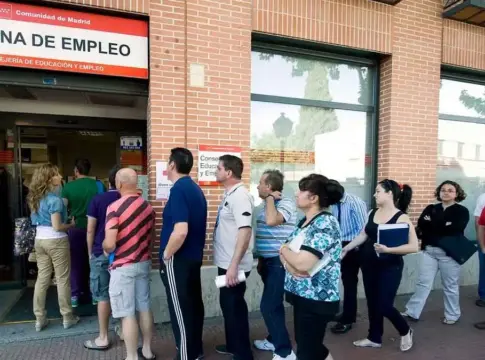 Paro registrado vs paro efectivo. dos caras de la misma moneda Paro registrado vs paro efectivo: dos caras de la misma moneda