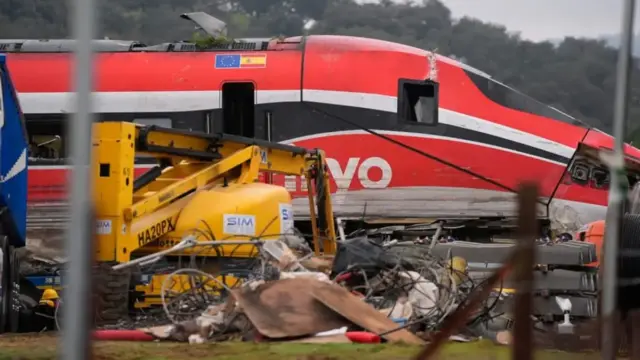 ¿Por qué no paró el tren? Las carencias del sistema que vigila la vía de Adamuz