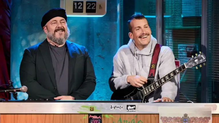 Grison se pasa a presentador en TVE: el colaborador de La Revuelta se lanza con 'El escondite'