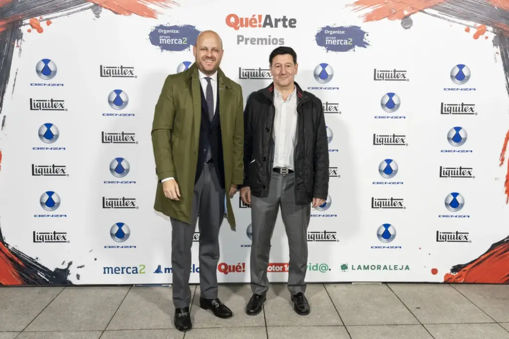 Sergio Herráez junto con Vicente Chicote, Director Comercial Colart. Diario Qué!