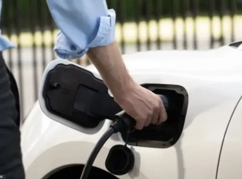 Una red sobredimensionada para el número de coches eléctricos Una red sobredimensionada para el número de coches eléctricos